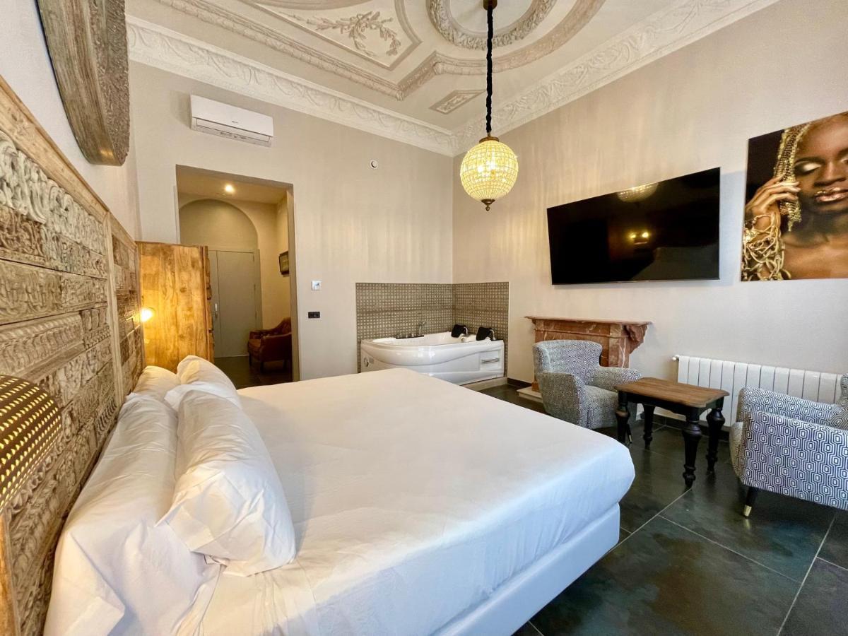 Akla Hotel Badajoz Esterno foto