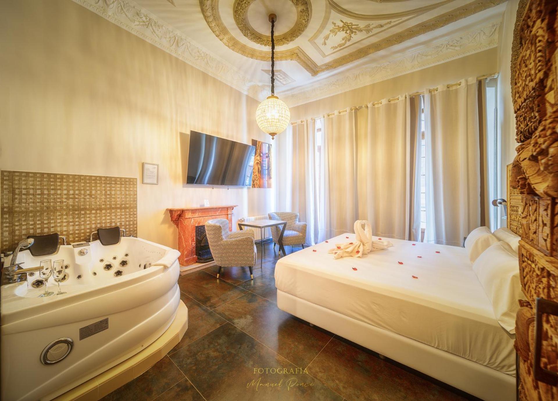 Akla Hotel Badajoz Esterno foto